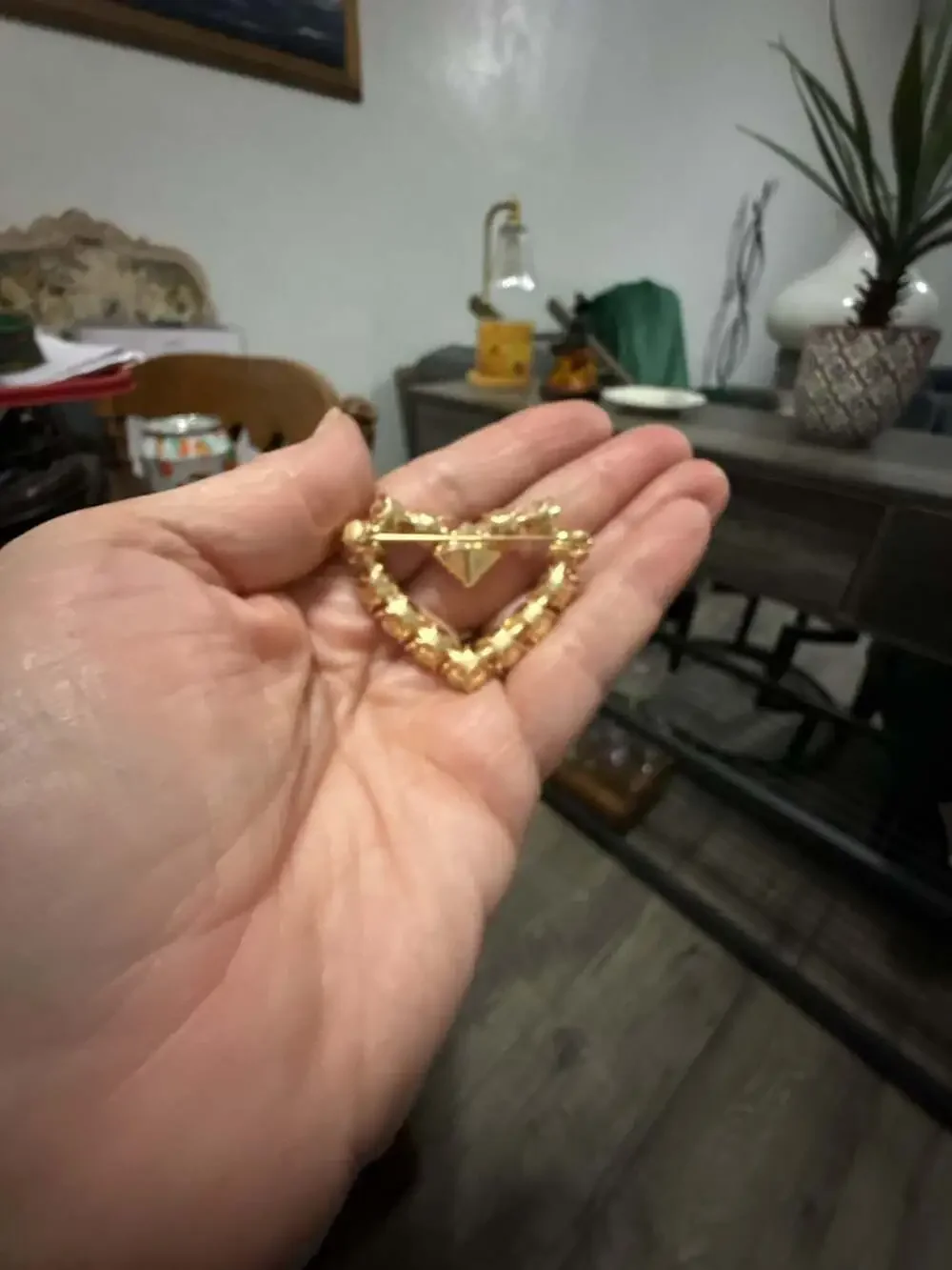 Vintage Gold Tone Red Rhinestone Heart Brooch Pin